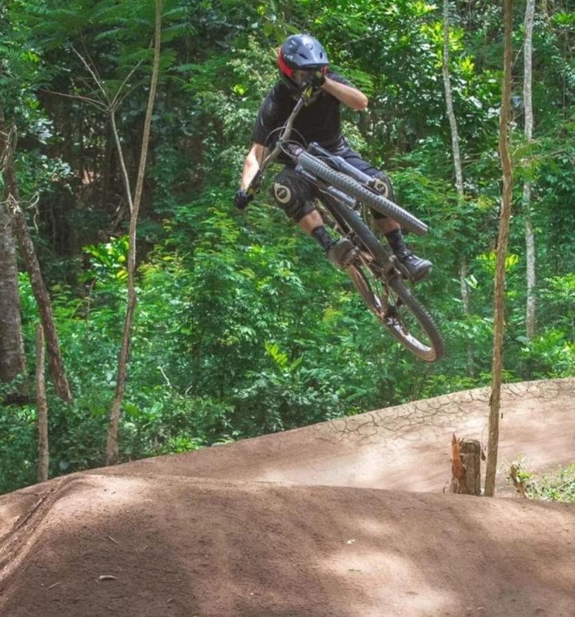Itaipava Pouso Donana Cama E Cafe Bed & Breakfast エクステリア 写真