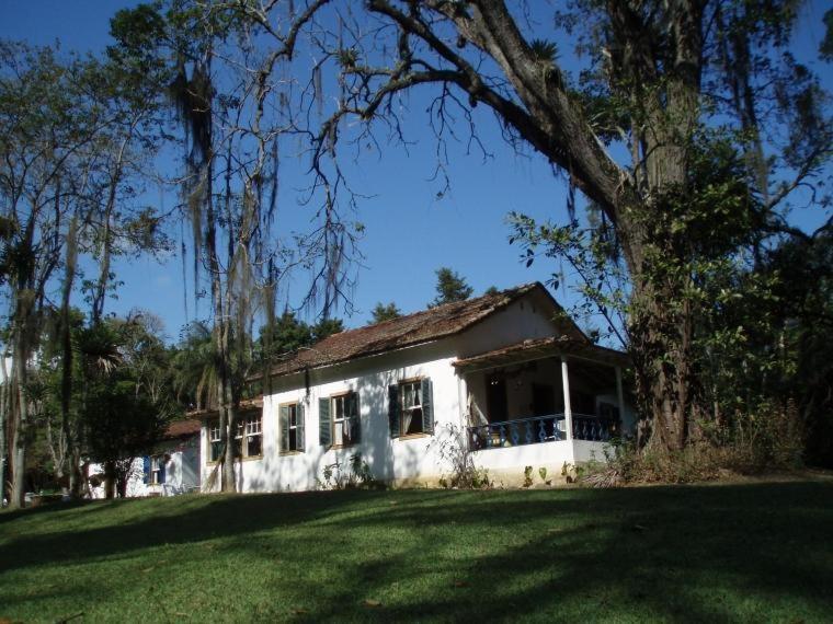 Itaipava Pouso Donana Cama E Cafe Bed & Breakfast エクステリア 写真